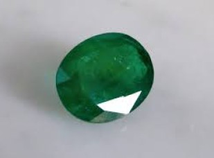 Zambian Emerald - 7 Ratti (Rs. 12,500 / Ratti)